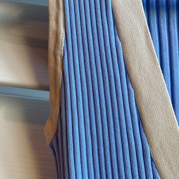 Vici Women’s Buttoned Bodycon Dress - Picture 6 of 9